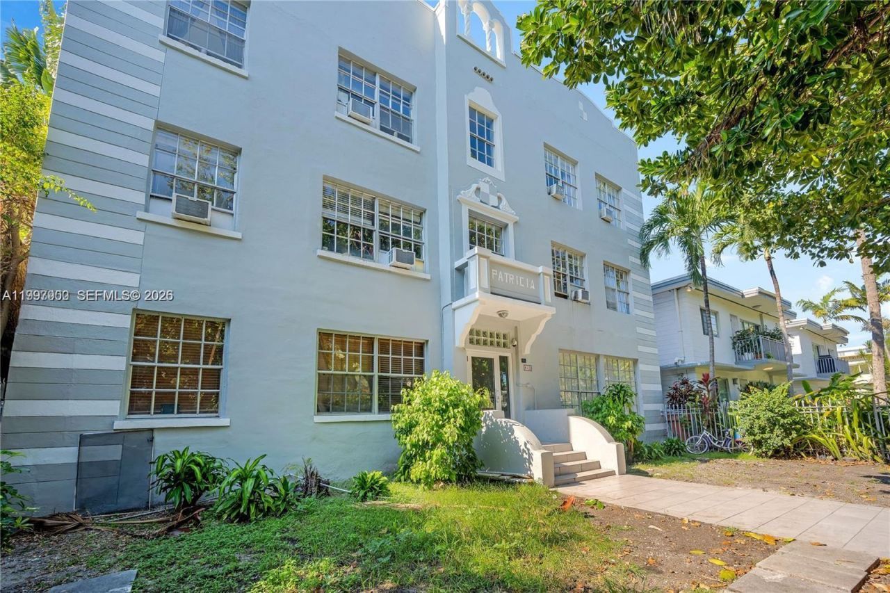 842 Meridian Ave, Unit 2G, Miami Beach, FL 33139 Photo