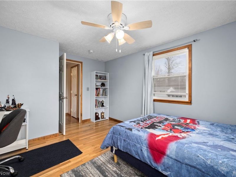 4874 Hollyview Drive, Vermilion, OH 44089 Photo 15