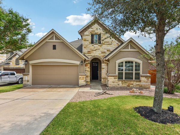 5521 Brady Bayou CV, The Hills, TX 78738