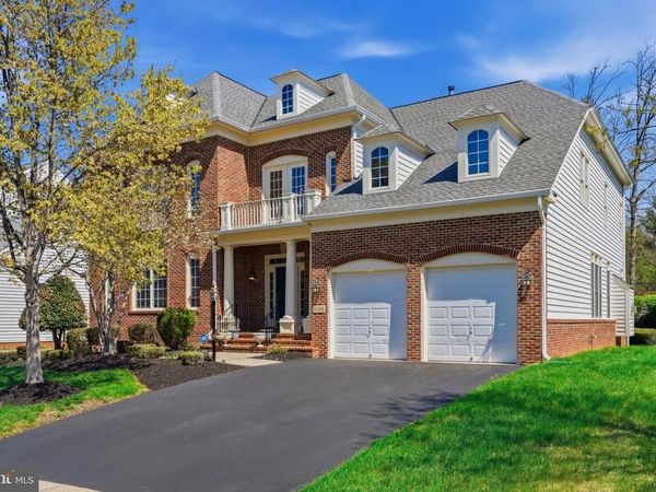 8033 TYSONS OAKS COURT, GAINESVILLE, VA 20155