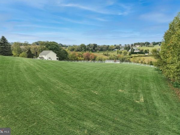 ARNOLD ROAD , GLENVILLE, PA 17329