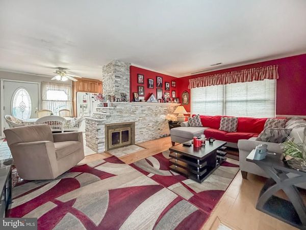 55 TEABERRY LANE , LEVITTOWN, PA 19054