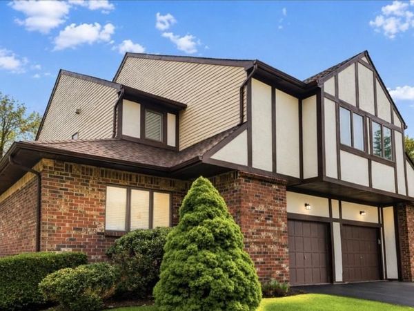 1 BALAMOR LANE, EWING, NJ 08628