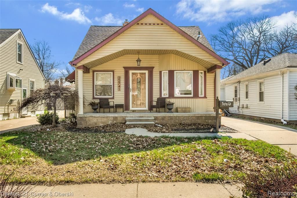 22741 Oxford Street, Dearborn, MI 48124 Main Photo