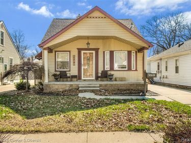 22741 Oxford Street, Dearborn, MI 48124