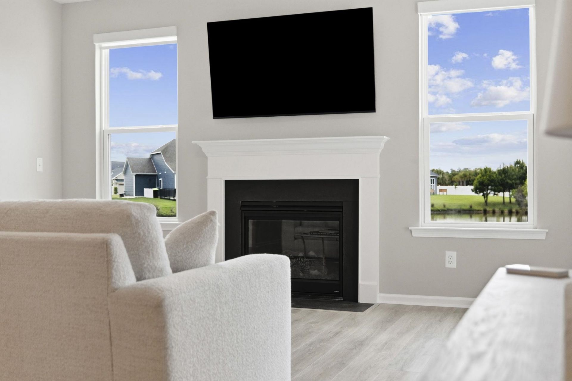 371 Mikita Dr. Photo 20