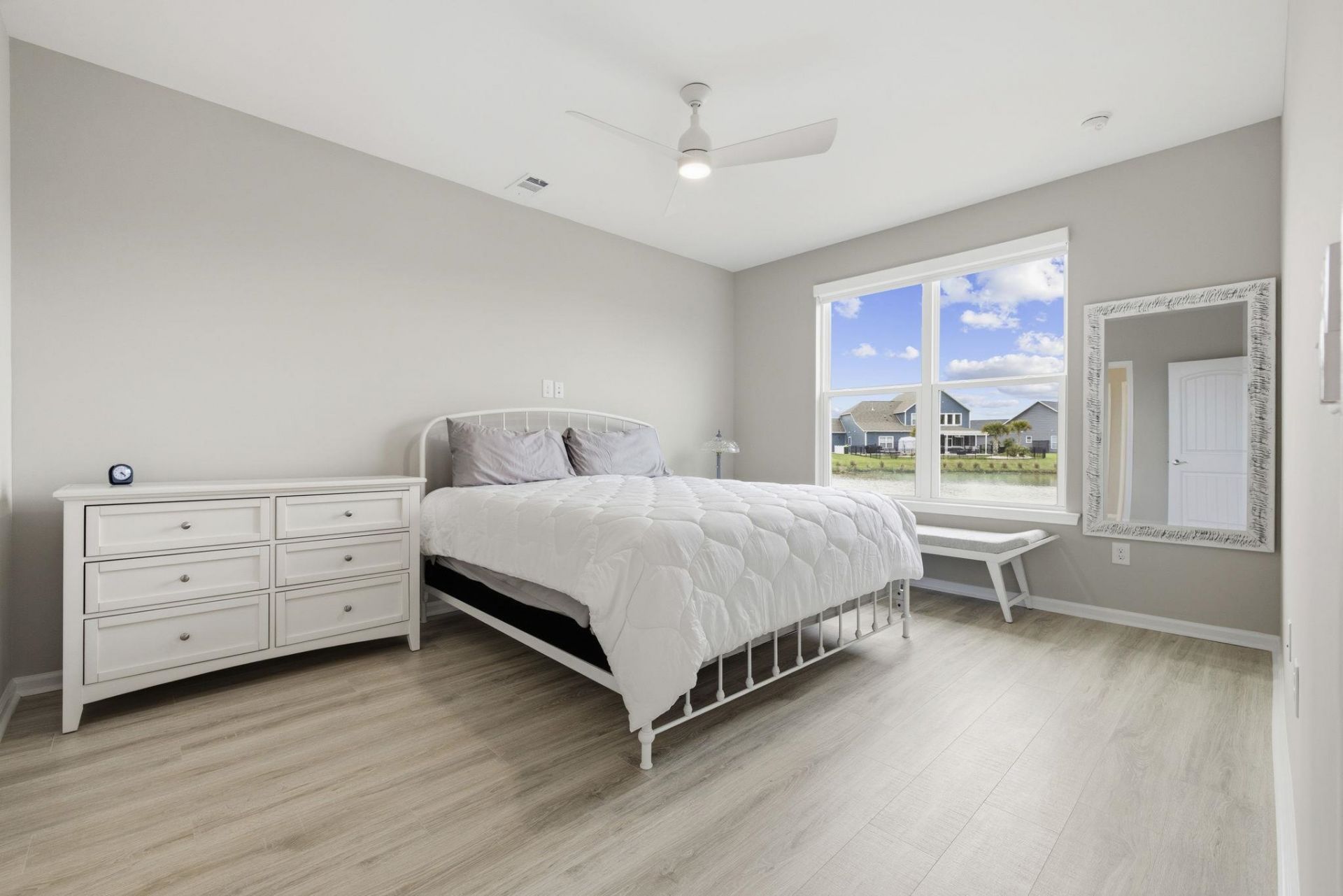 371 Mikita Dr. Photo 30