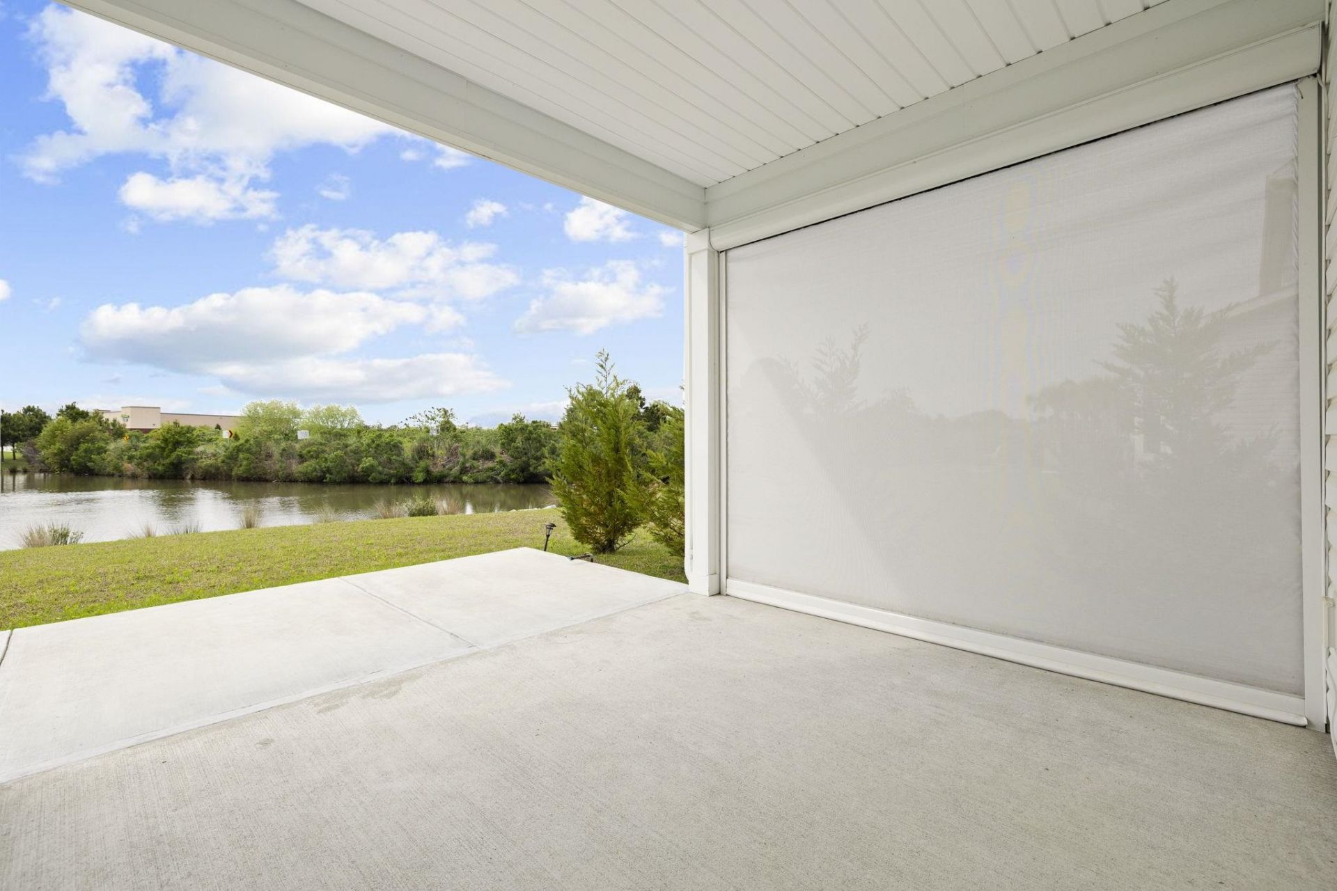 371 Mikita Dr. Photo 41