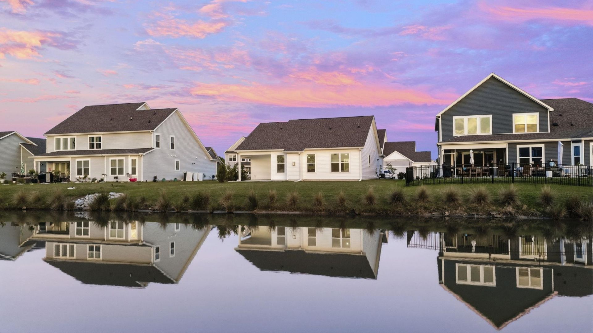 371 Mikita Dr. Photo 50