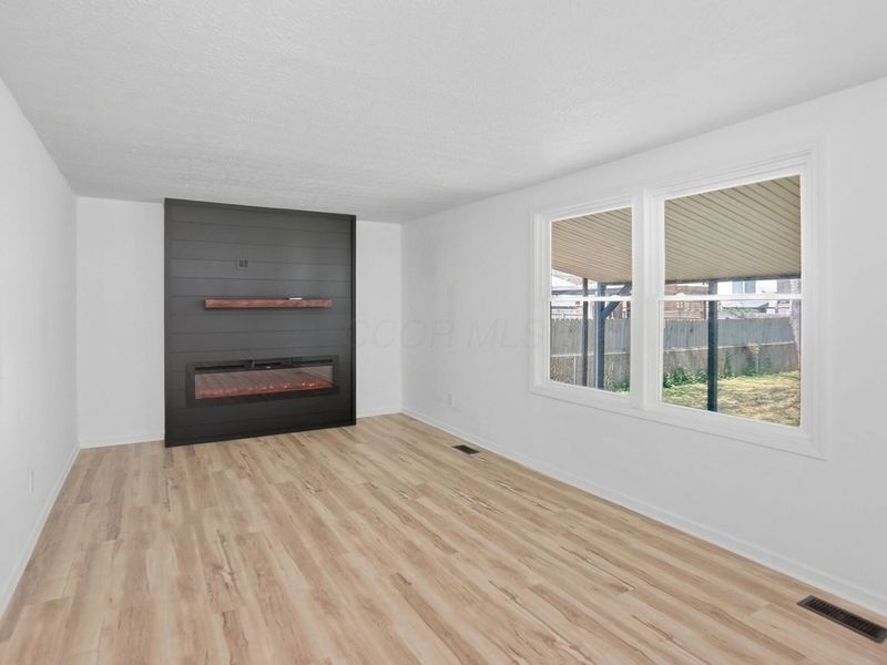 6736 Centennial Drive, Reynoldsburg, OH 43068 Photo 11