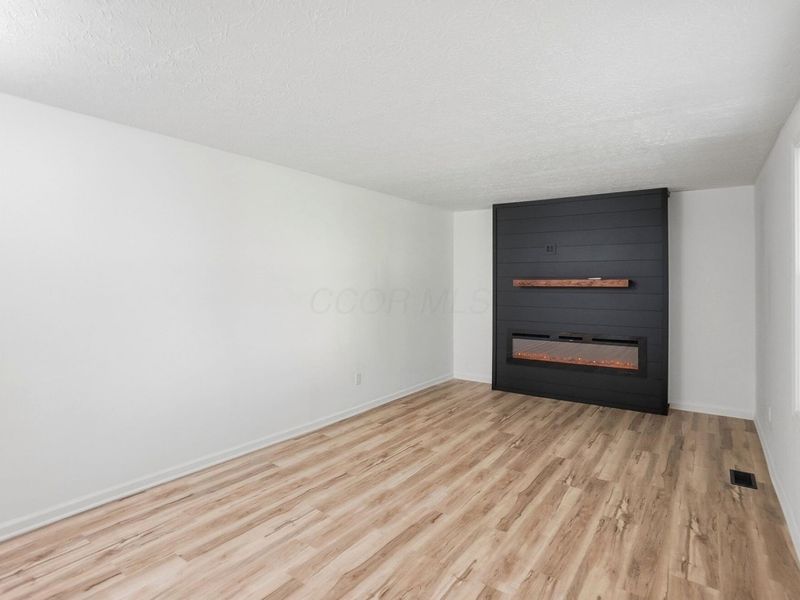 6736 Centennial Drive, Reynoldsburg, OH 43068 Photo 12