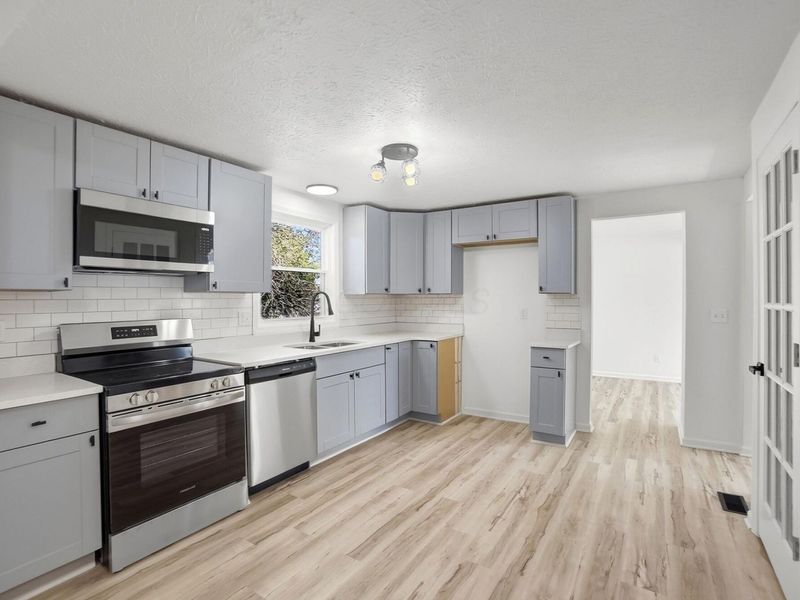 6736 Centennial Drive, Reynoldsburg, OH 43068 Photo 18