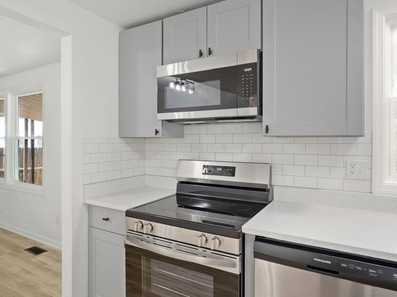 6736 Centennial Drive, Reynoldsburg, OH 43068 Photo 22