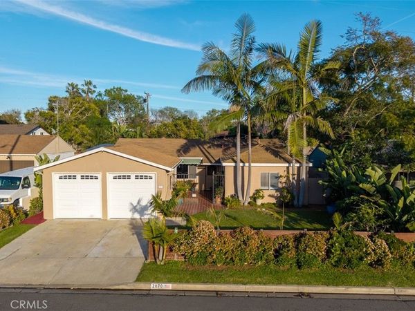 2070 President, Costa Mesa, CA 92627