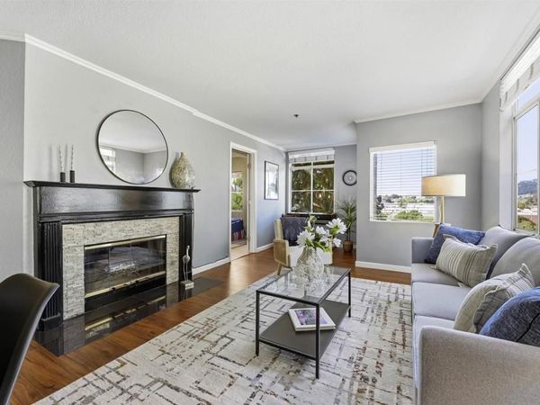 535 Pierce, Unit 5203, Albany, CA 94706