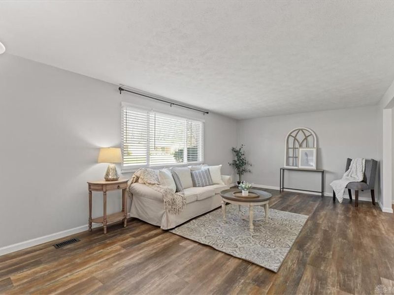 1635 Yalta Road, Beavercreek, OH 45432 Photo 11