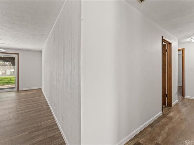 1635 Yalta Road, Beavercreek, OH 45432 Photo 9