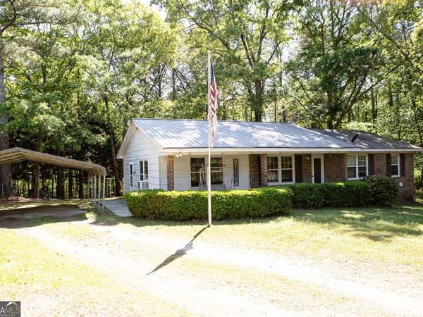 566 Colbert Grove Church Road, Danielsville, GA 30633