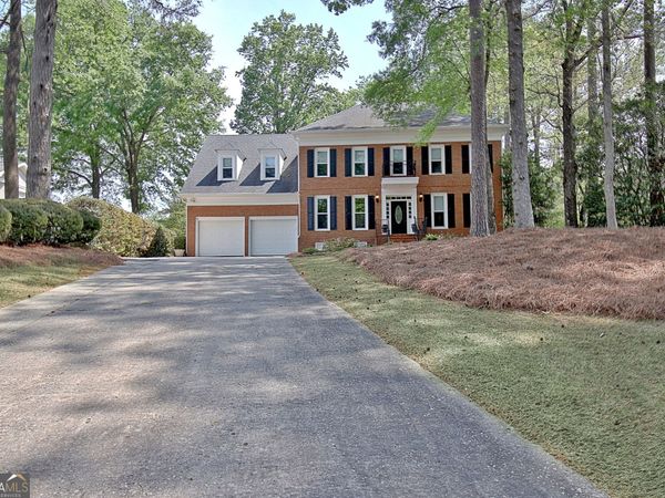 110 Sandtrap Ridge, Peachtree City, GA 30269