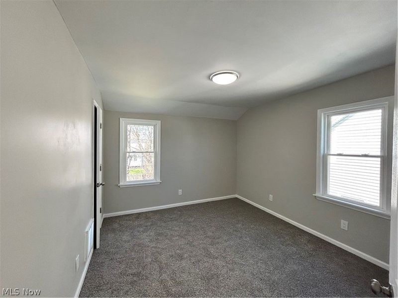 13623 Thornhurst Avenue, Garfield Heights, OH 44105 Photo 18