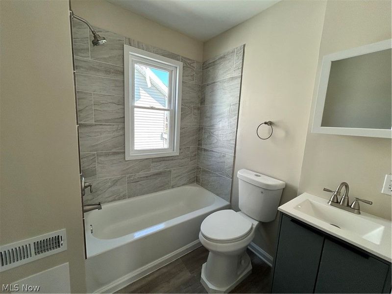 13623 Thornhurst Avenue, Garfield Heights, OH 44105 Photo 19