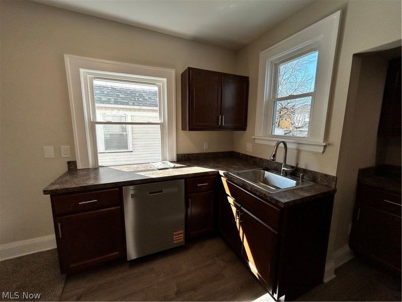 13623 Thornhurst Avenue, Garfield Heights, OH 44105 Photo 7