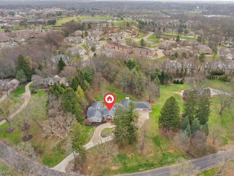 2520 Glenmont Road NW, Canton, OH 44708 Photo 2