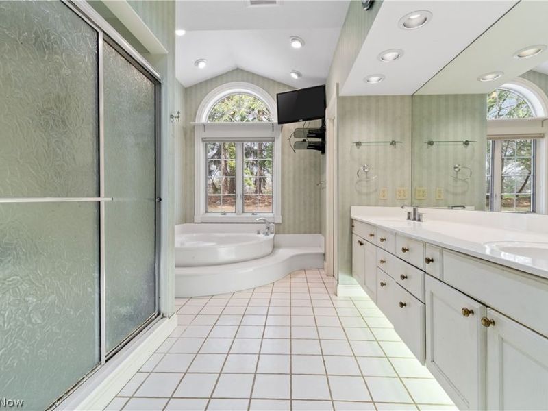 2520 Glenmont Road NW, Canton, OH 44708 Photo 20