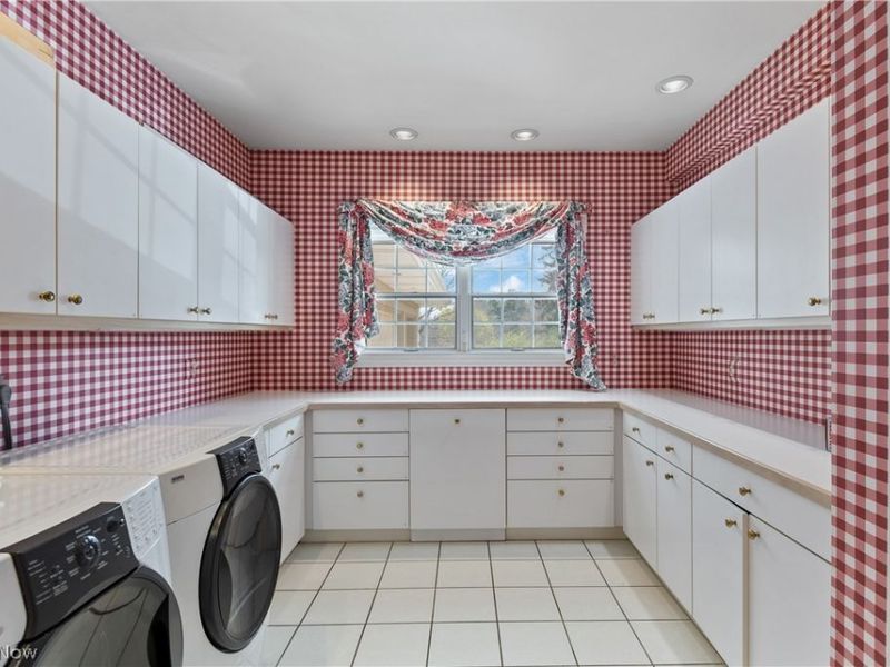 2520 Glenmont Road NW, Canton, OH 44708 Photo 32