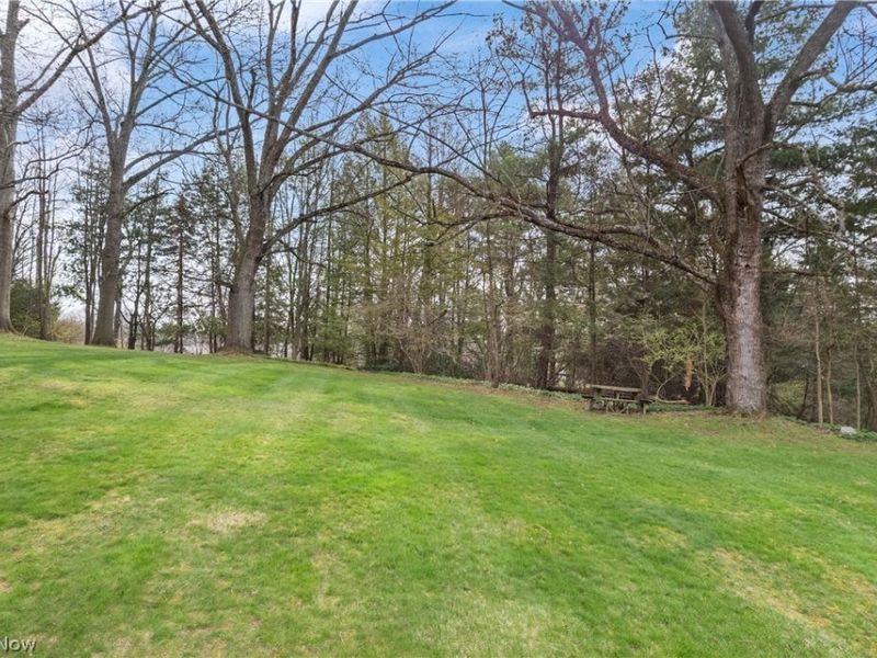 2520 Glenmont Road NW, Canton, OH 44708 Photo 48