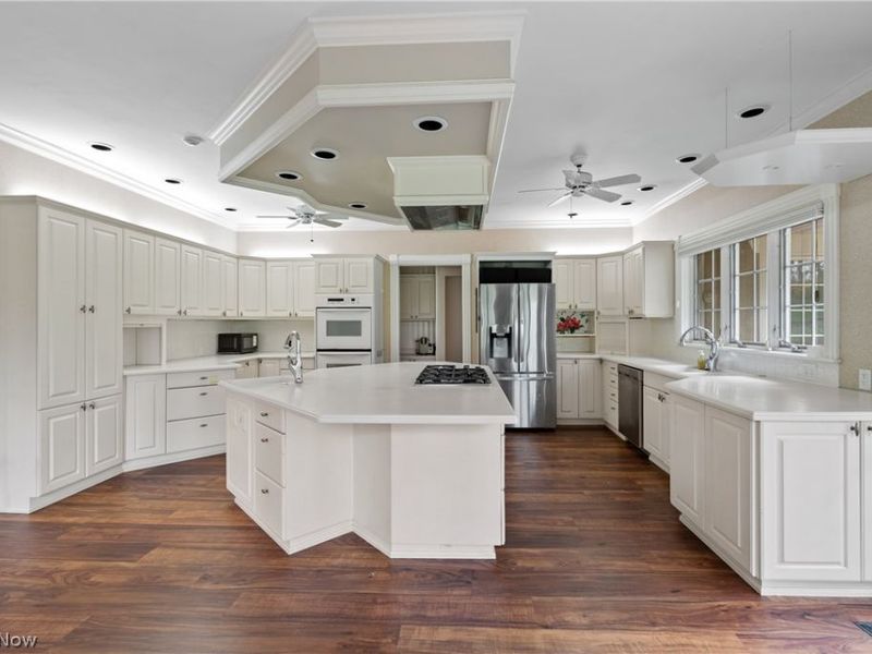 2520 Glenmont Road NW, Canton, OH 44708 Photo 8