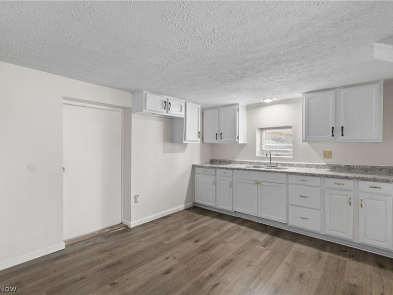 2523 Sherr Avenue SE, Canton, OH 44707 Photo 12