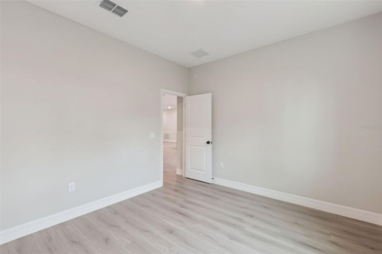 42875 Honeysuckle Street, Eustis, FL 32736 Photo