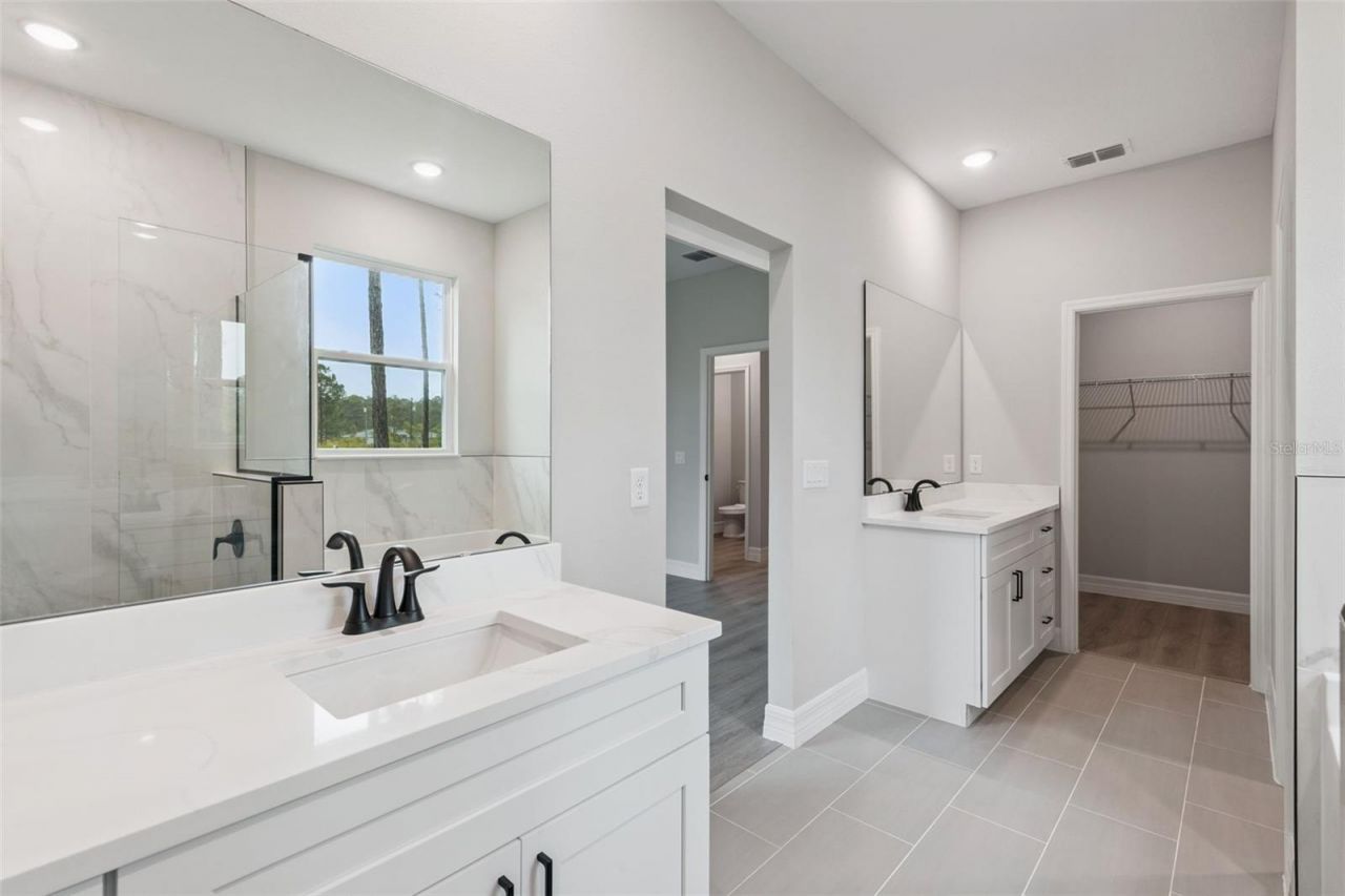 42875 Honeysuckle Street, Eustis, FL 32736 Photo