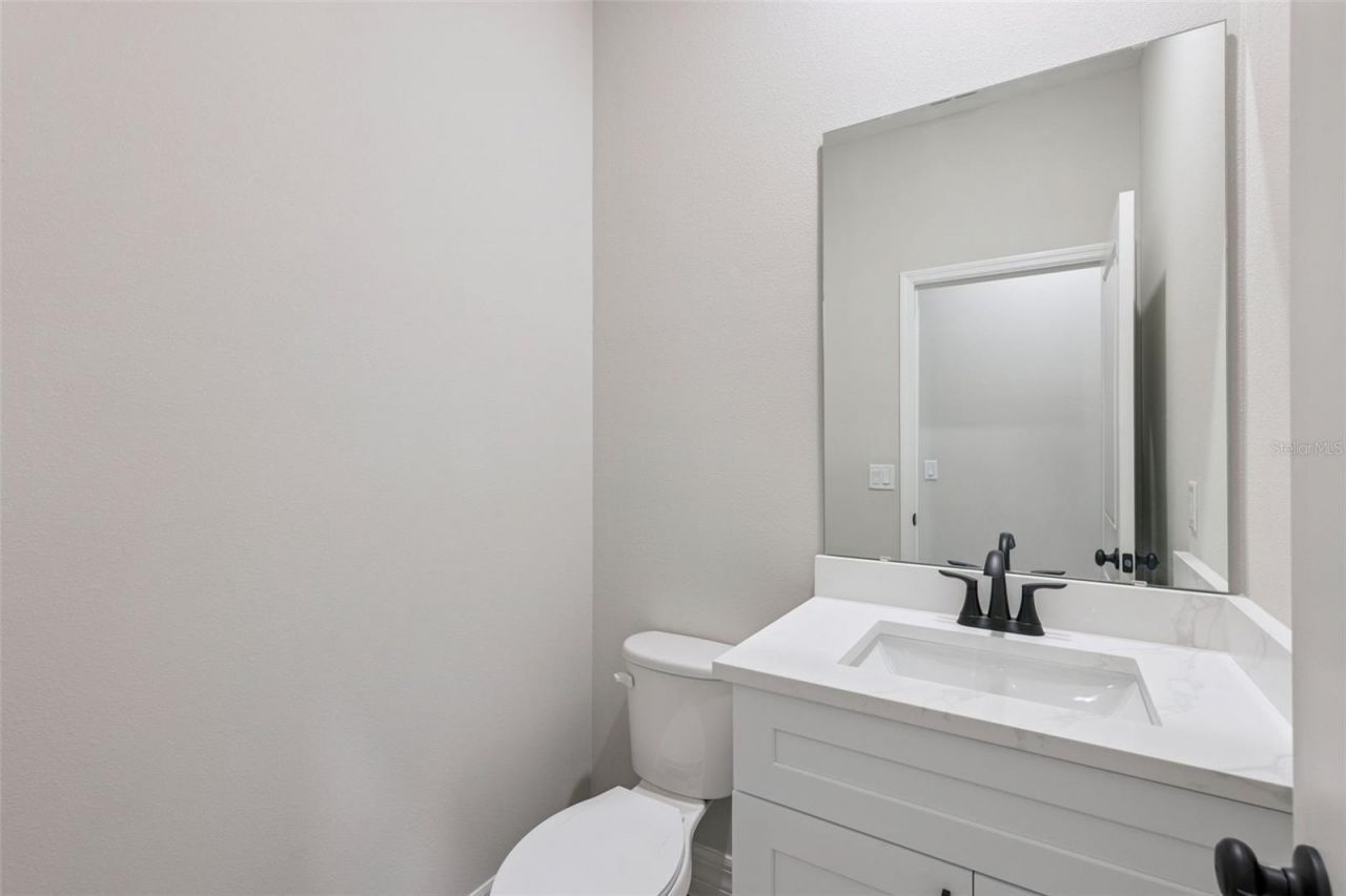 42875 Honeysuckle Street, Eustis, FL 32736 Photo