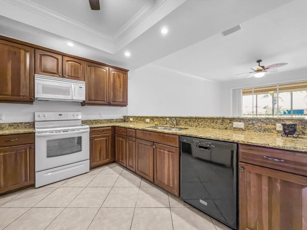 3314 Wood Thrush Drive, Unit 124, Punta Gorda, FL 33950 Photo