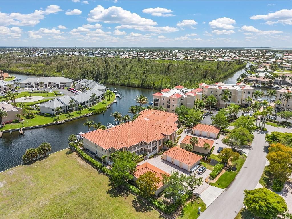 3314 Wood Thrush Drive, Unit 124, Punta Gorda, FL 33950 Photo