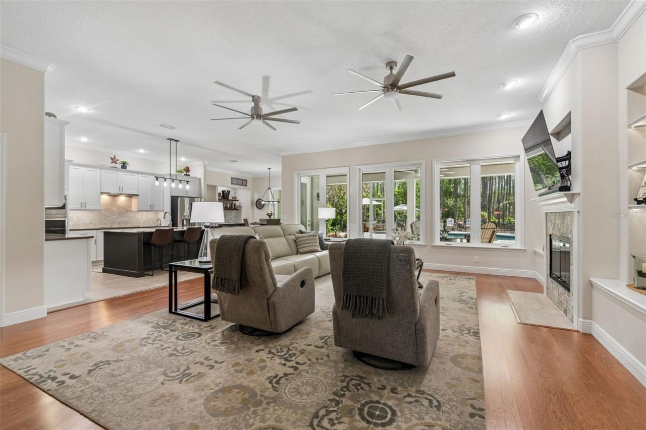 421 Pine Bluff Drive, Lutz, FL 33549 Photo