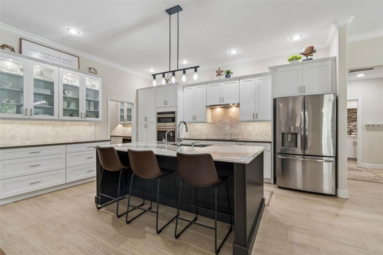 421 Pine Bluff Drive, Lutz, FL 33549 Photo