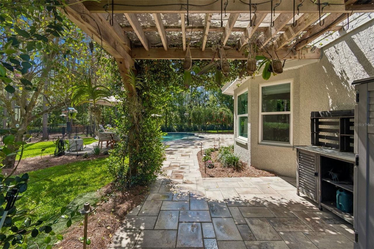 421 Pine Bluff Drive, Lutz, FL 33549 Photo