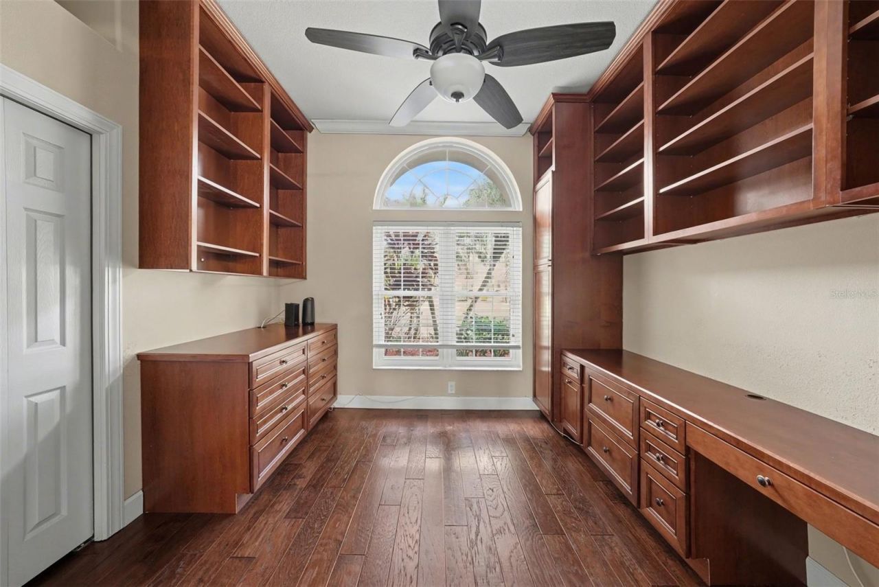 18817 Wimbledon Circle, Lutz, FL 33558 Photo