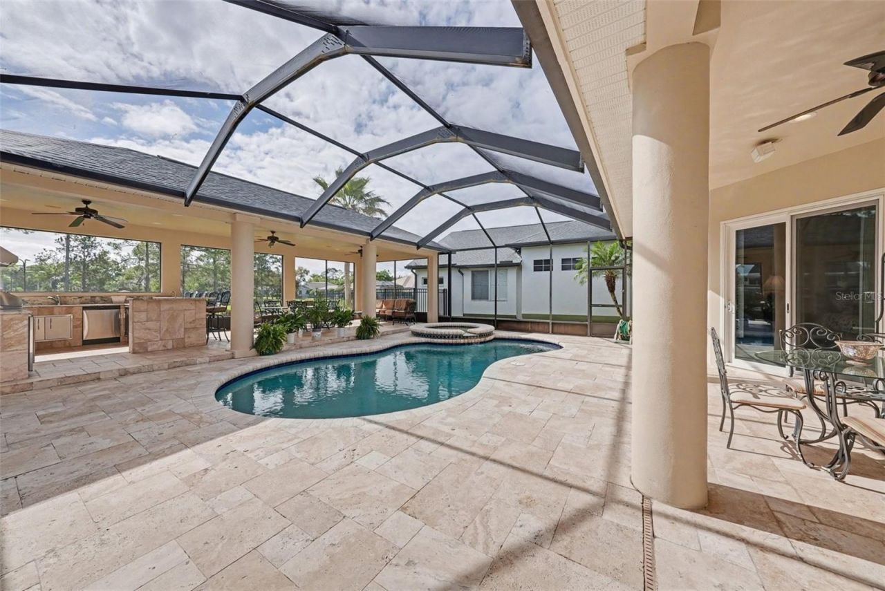 18817 Wimbledon Circle, Lutz, FL 33558 Photo