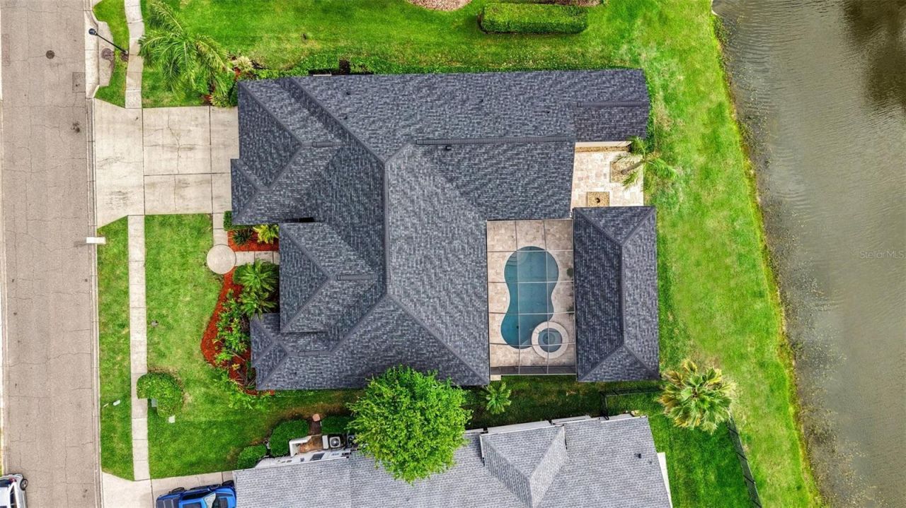 18817 Wimbledon Circle, Lutz, FL 33558 Photo