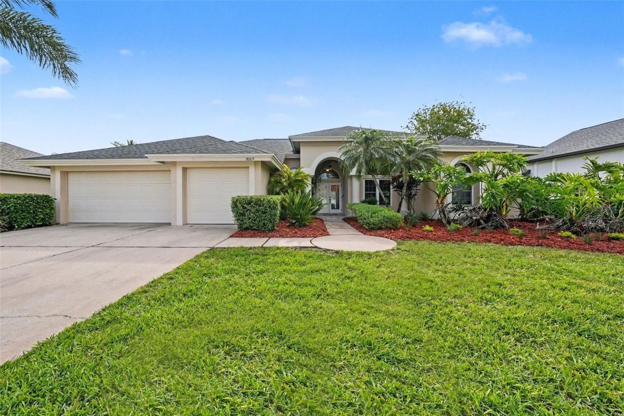 18817 Wimbledon Circle, Lutz, FL 33558 Photo