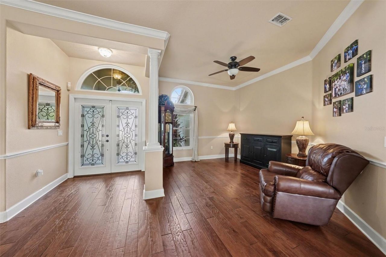 18817 Wimbledon Circle, Lutz, FL 33558 Photo