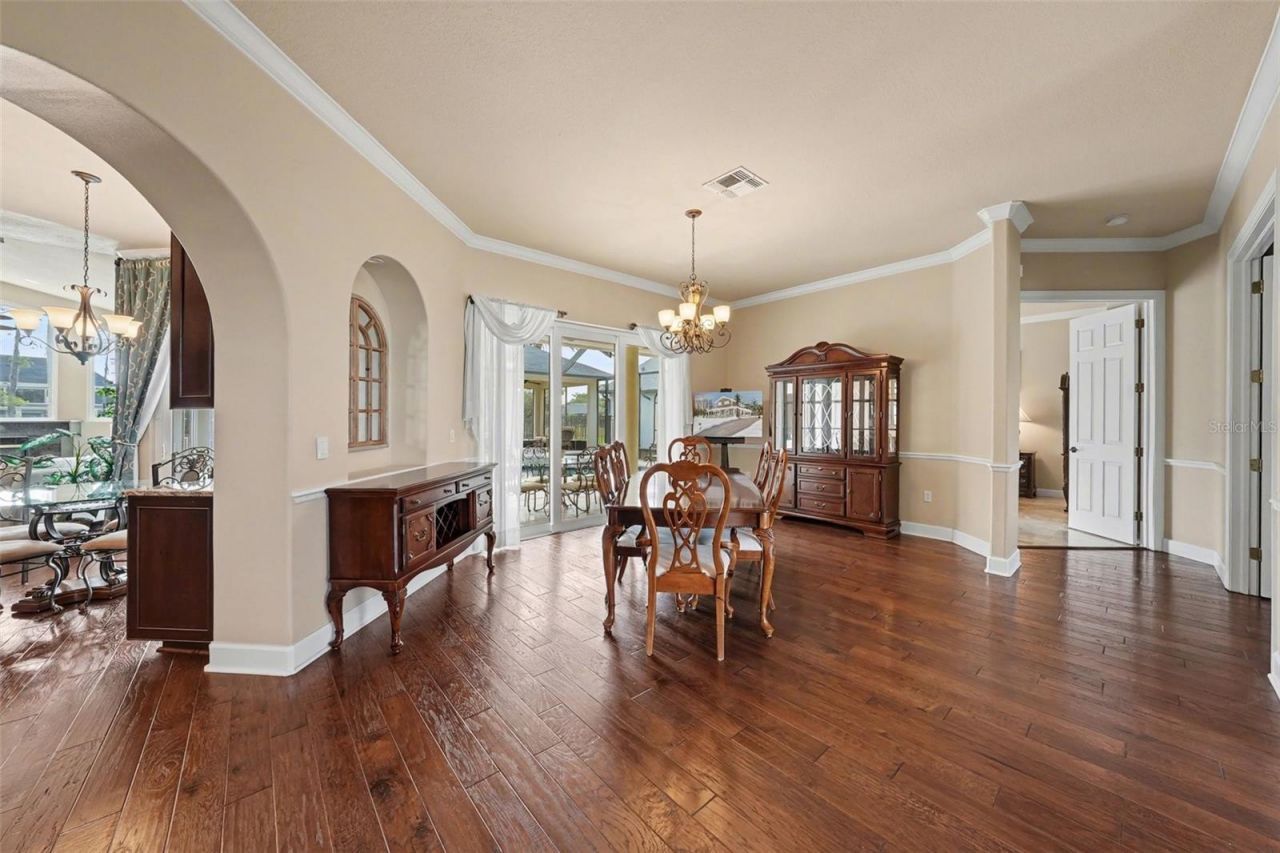 18817 Wimbledon Circle, Lutz, FL 33558 Photo