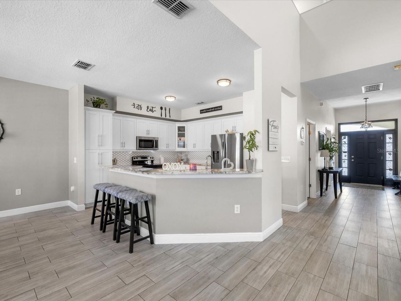 4411 W Oklahoma Avenue, Tampa, FL 33616 Photo