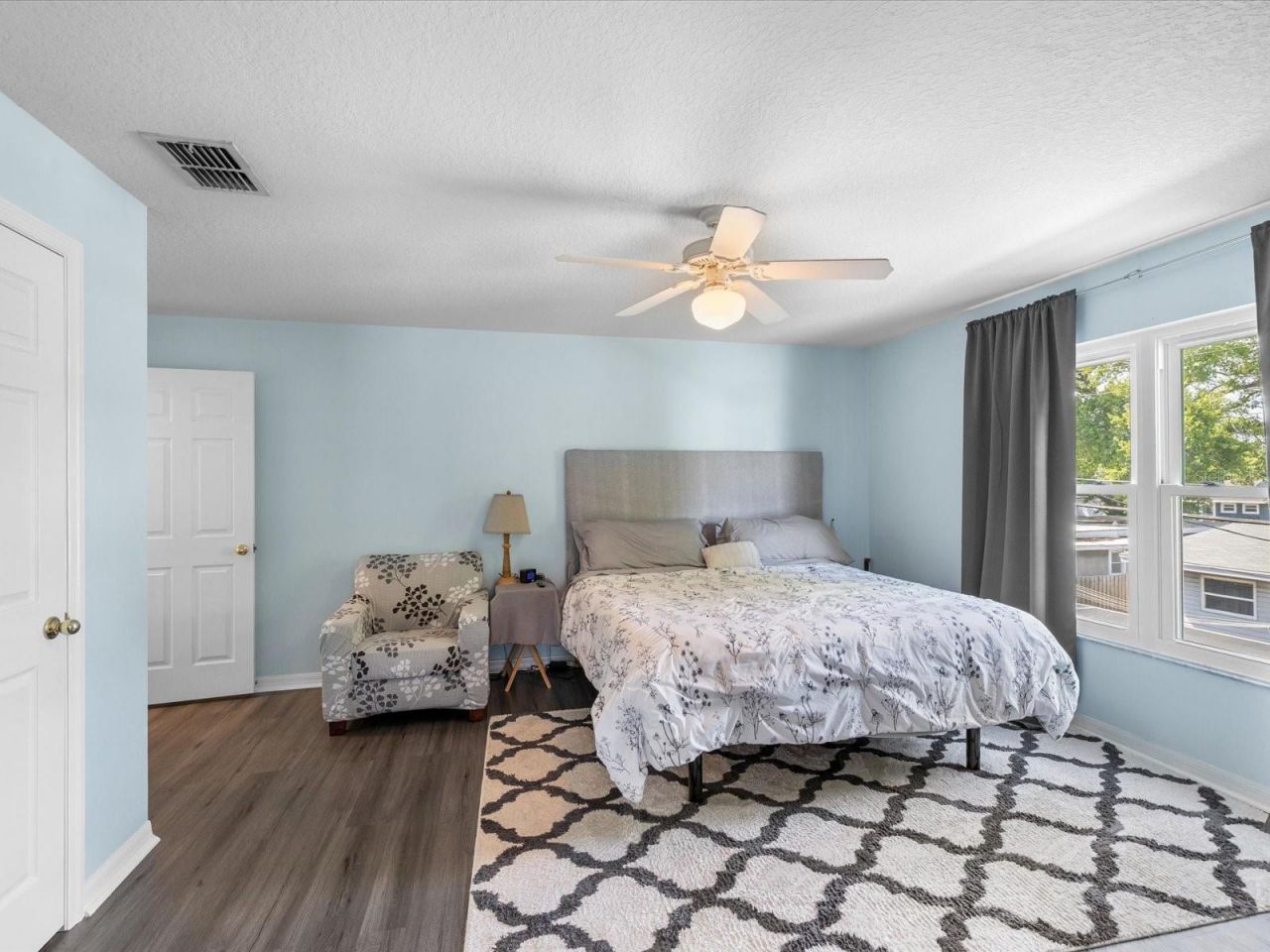 4411 W Oklahoma Avenue, Tampa, FL 33616 Photo