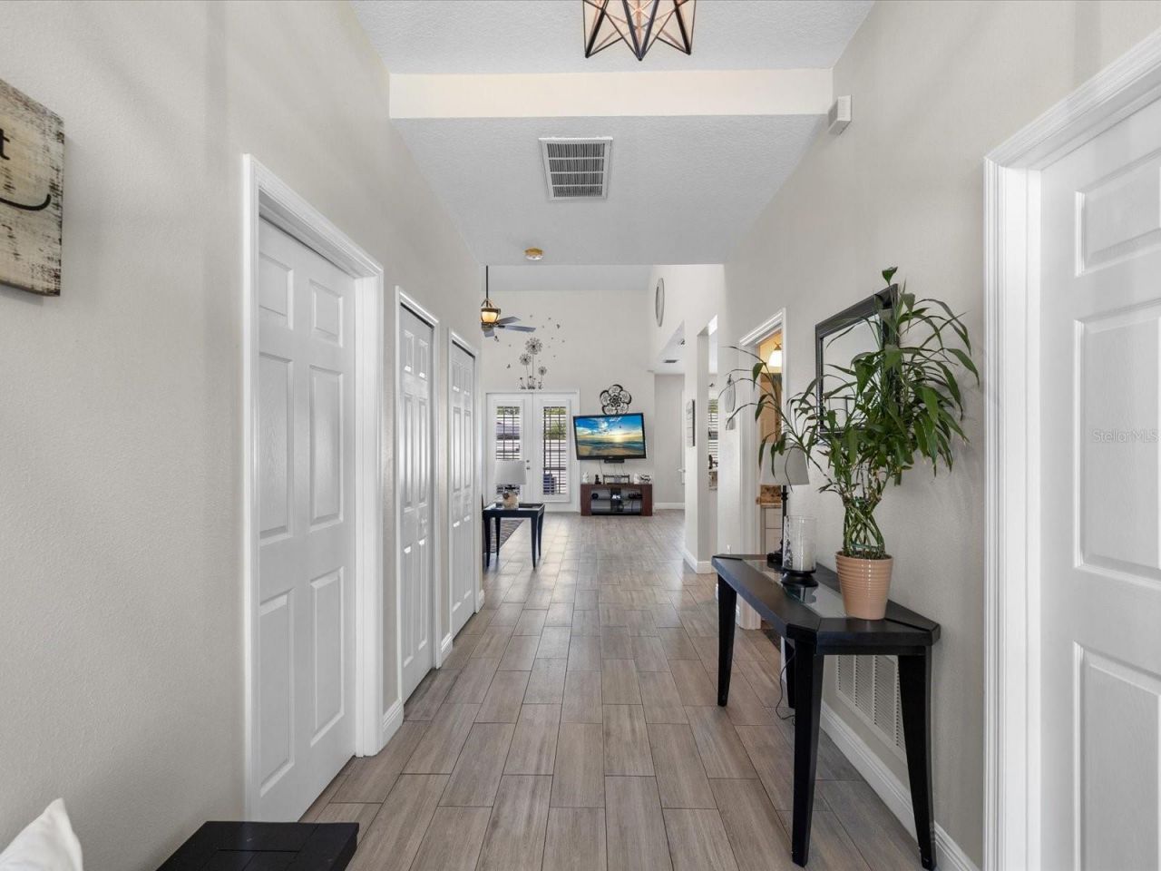 4411 W Oklahoma Avenue, Tampa, FL 33616 Photo