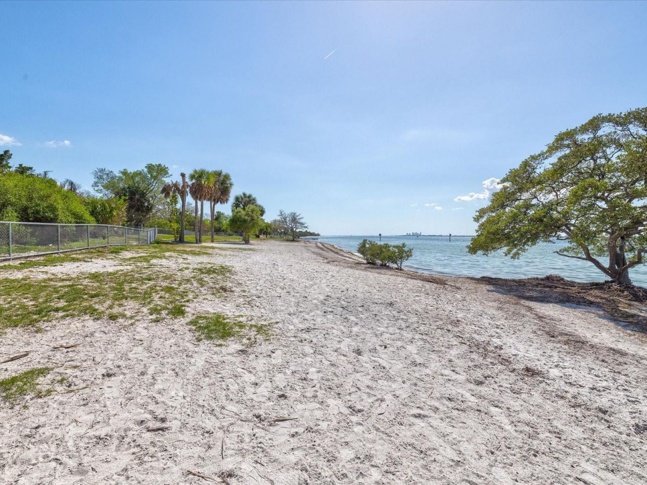 4411 W Oklahoma Avenue, Tampa, FL 33616 Photo